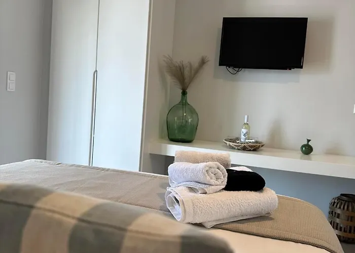 Haris * Glyfada (Phocis)